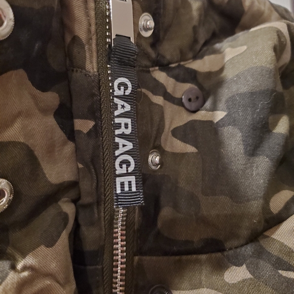 Garage Camo Jacket - Picture 3 of 7